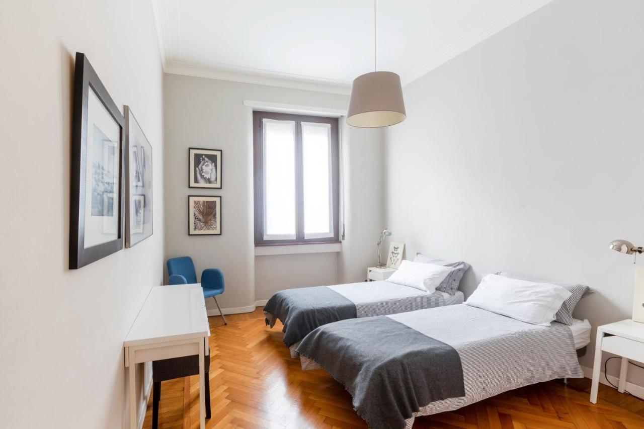 Spacious And Brilliant Apartment In Duomo By Easylife Mediolan Zewnętrze zdjęcie