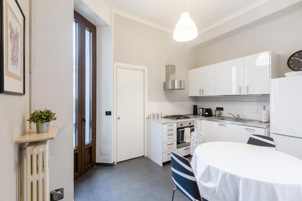 Spacious And Brilliant Apartment In Duomo By Easylife Mediolan Zewnętrze zdjęcie