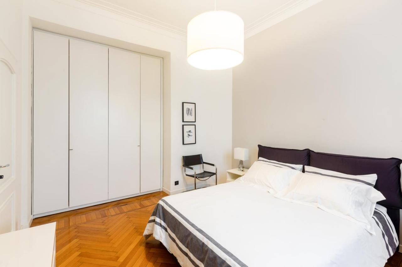 Spacious And Brilliant Apartment In Duomo By Easylife Mediolan Zewnętrze zdjęcie