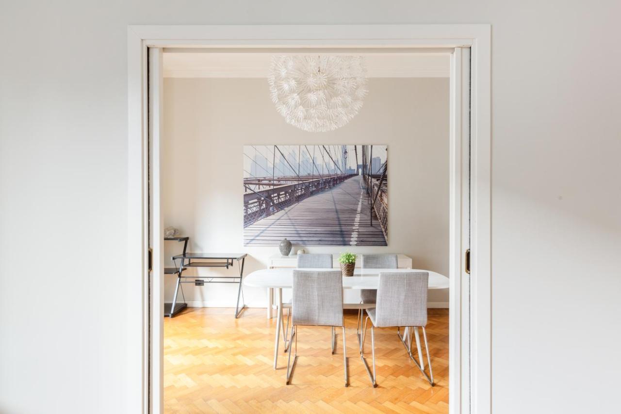 Spacious And Brilliant Apartment In Duomo By Easylife Mediolan Zewnętrze zdjęcie